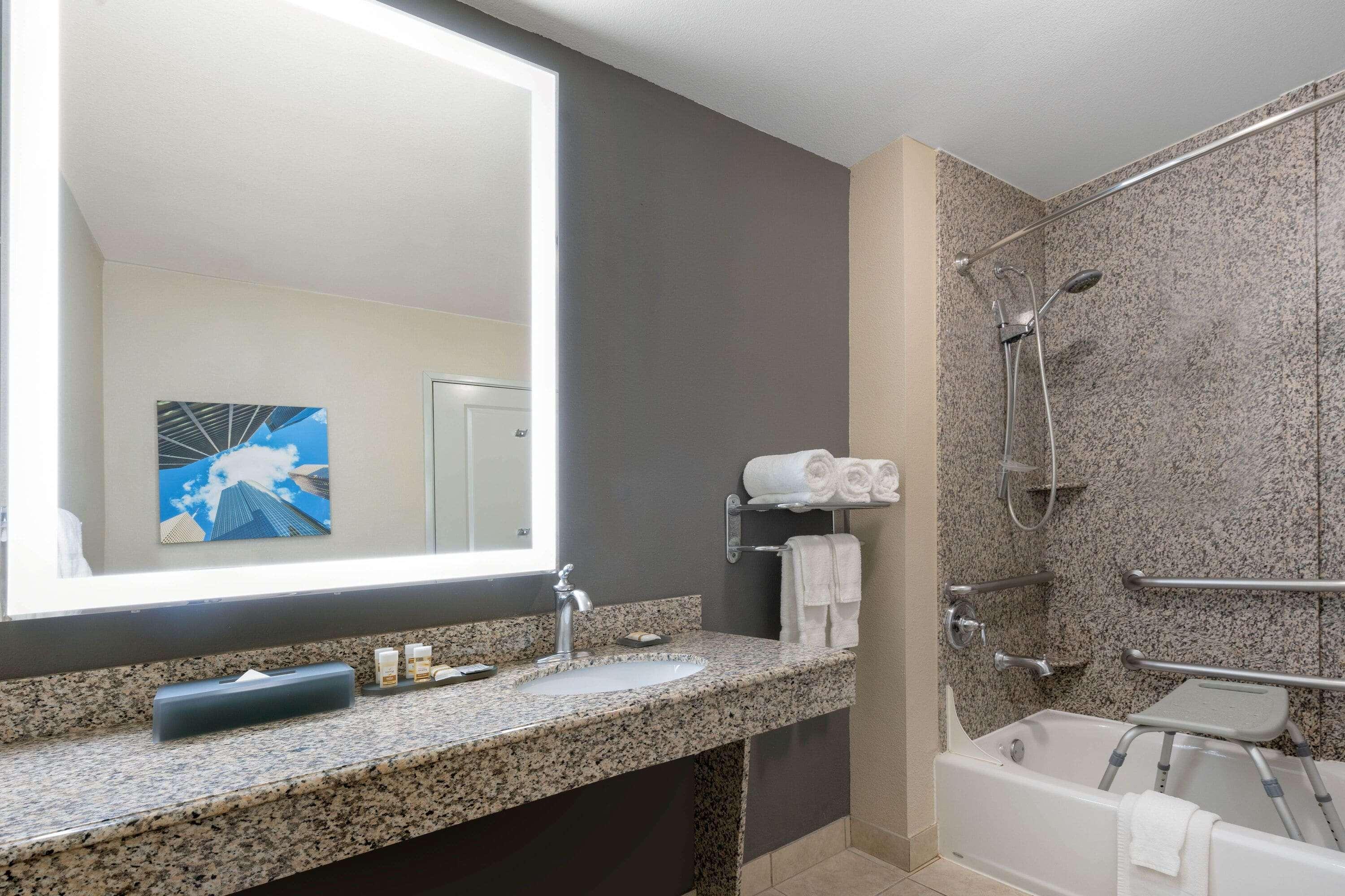 La Quinta By Wyndham Houston Energy Corridor Exterior foto