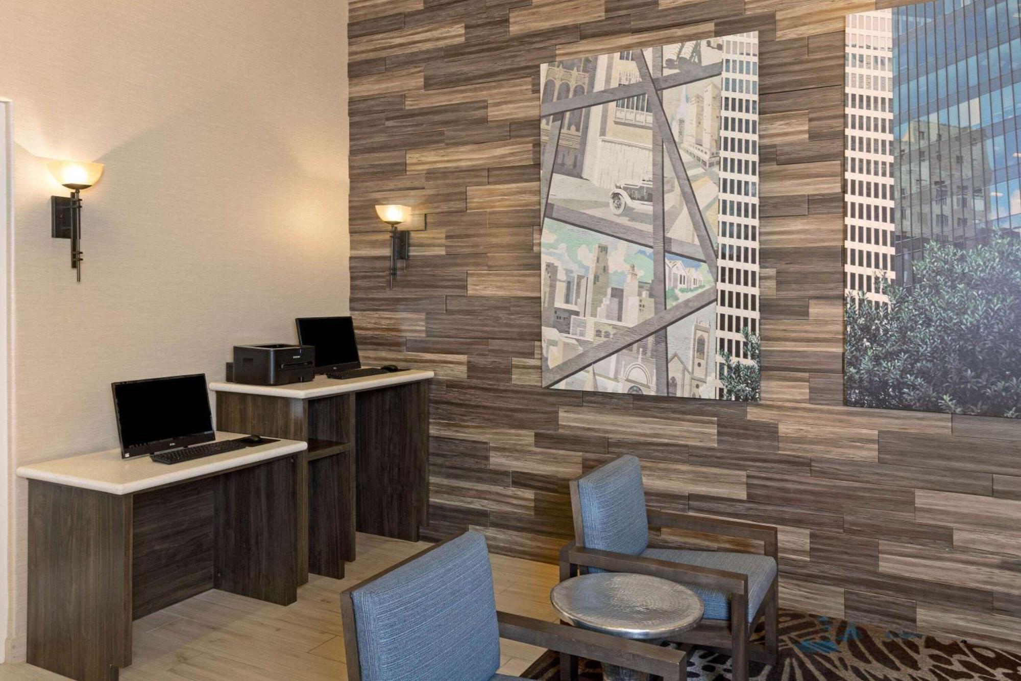 La Quinta By Wyndham Houston Energy Corridor Exterior foto